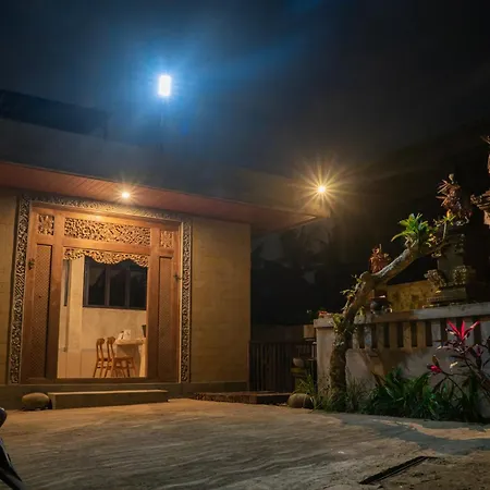 Ubud Paras Ayu Villa